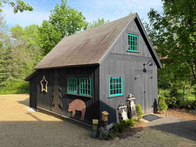 22 Marble Street, Brandon, VT 05733