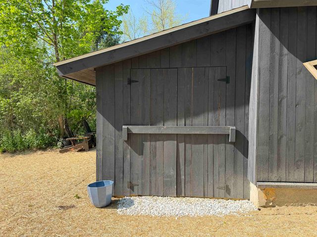 22 Marble Street, Brandon, VT 05733