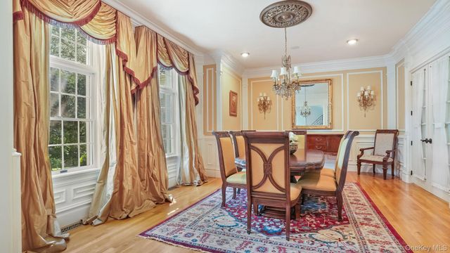 4 Hageman Court, Katonah, NY 10536