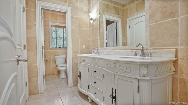 4 Hageman Court, Katonah, NY 10536