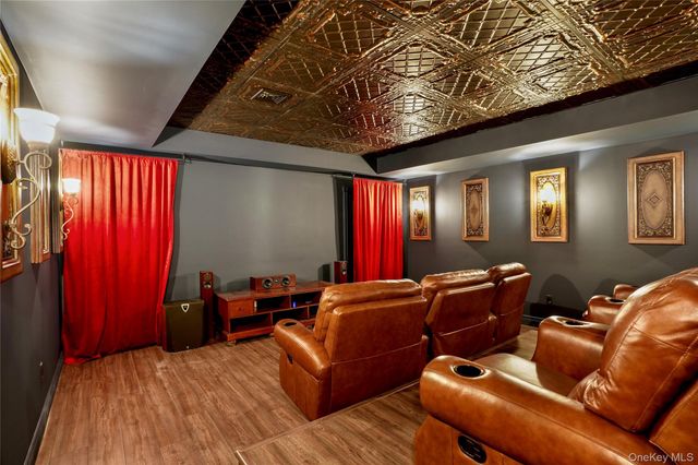 4 Hageman Court, Katonah, NY 10536