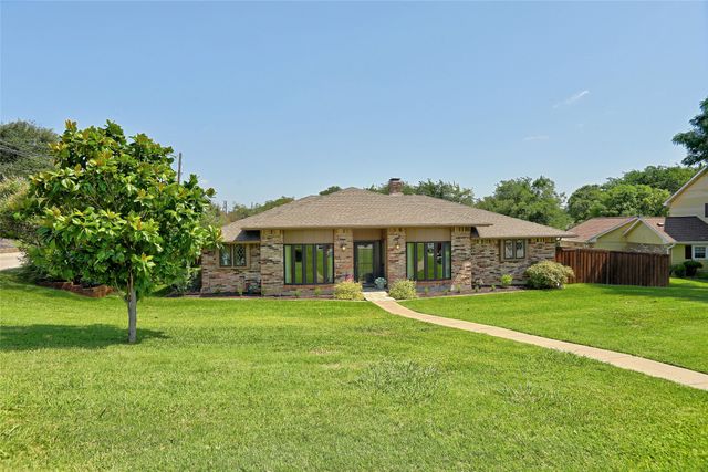 2306 McCoy Court, Carrollton, TX 75006