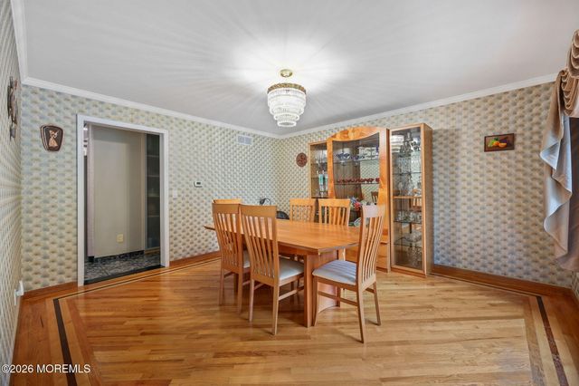 55 Manor Drive, Marlboro, NJ 07746