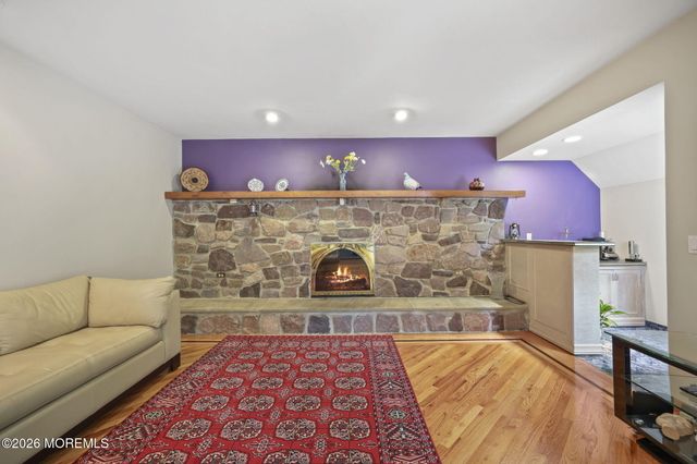 55 Manor Drive, Marlboro, NJ 07746