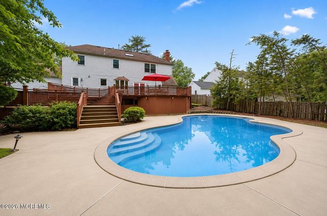 55 Manor Drive, Marlboro, NJ 07746