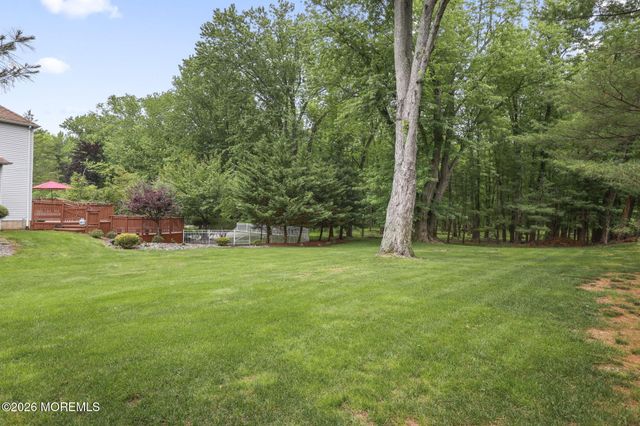 55 Manor Drive, Marlboro, NJ 07746