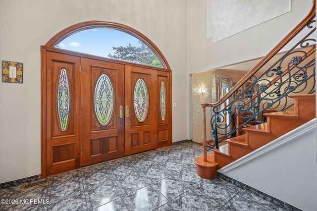 55 Manor Drive, Marlboro, NJ 07746