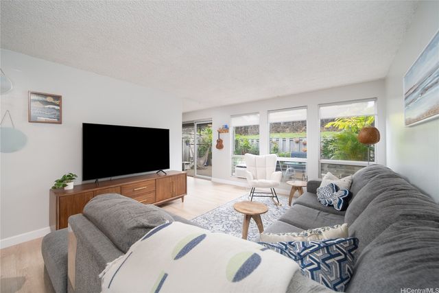 94-1025 Anania Circle 60, Mililani, HI 96789