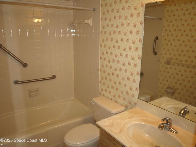 9020 York Lane, C, West Melbourne, FL 32904