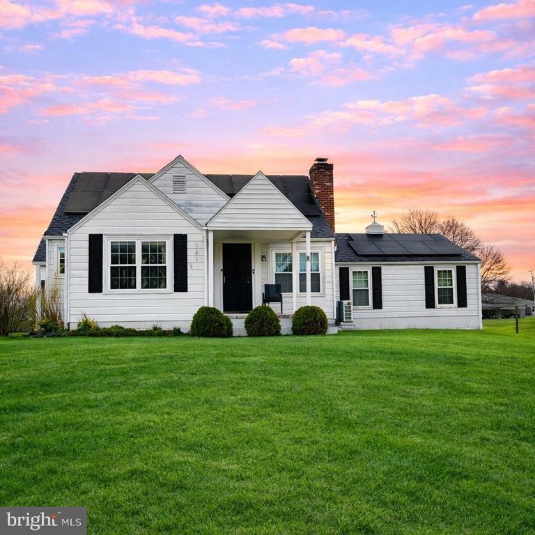 121 QUEEN ST, Reedsville, PA 17084