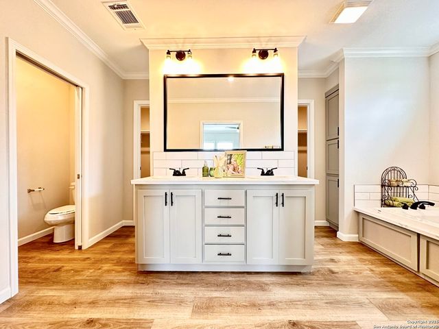 200 Lolita, Lytle, TX 78052