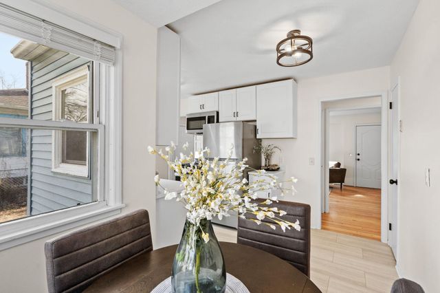 3214 Dupont Avenue N, Minneapolis, MN 55412