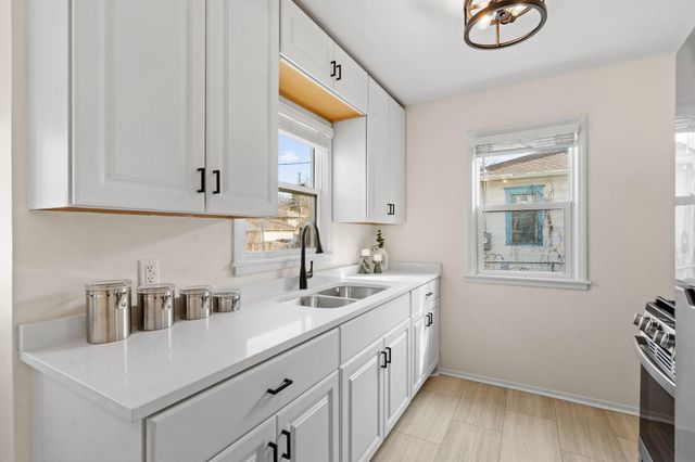 3214 Dupont Avenue N, Minneapolis, MN 55412