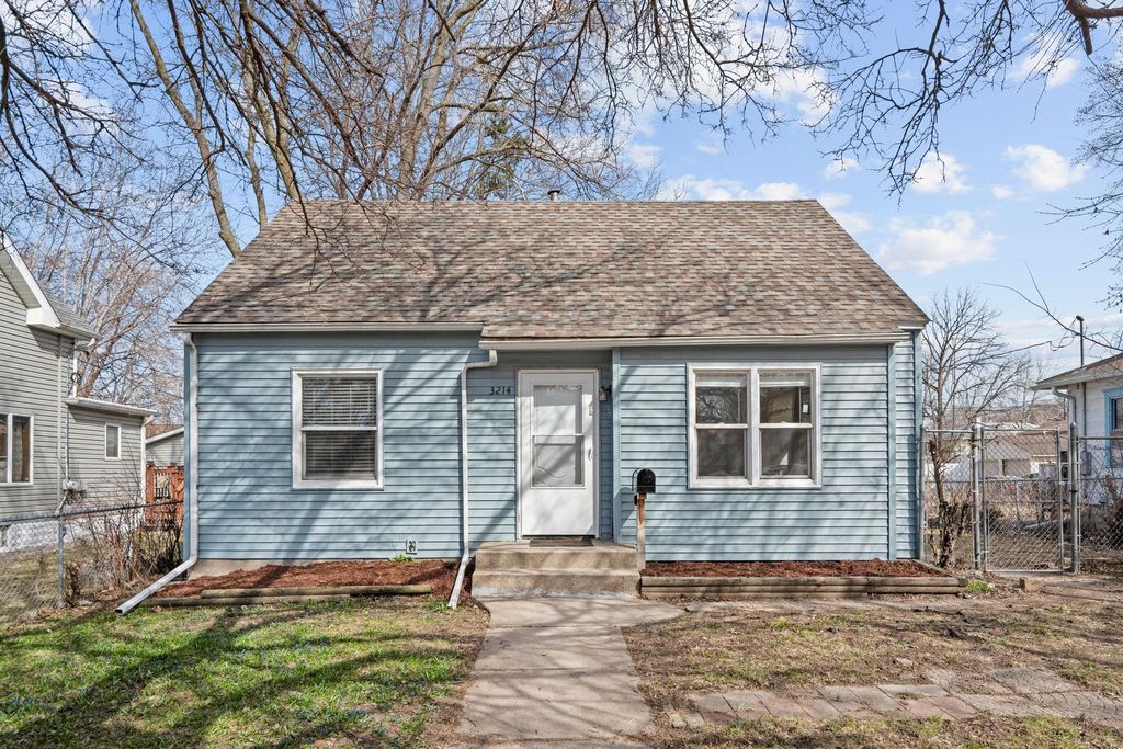3214 Dupont Avenue N, Minneapolis, MN 55412