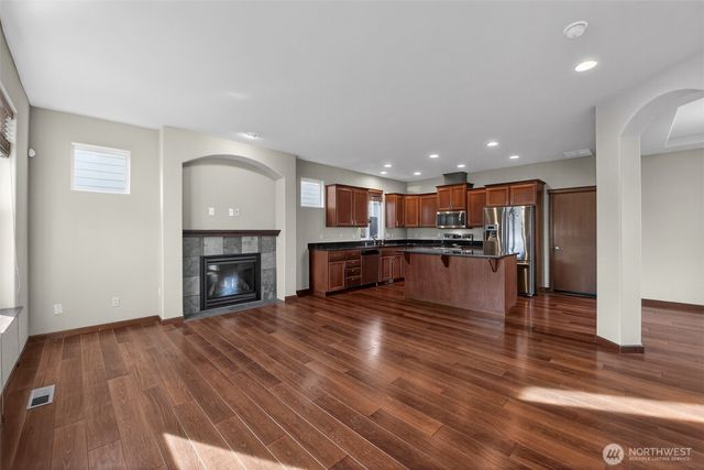 4302 25th Street SE, Puyallup, WA 98374