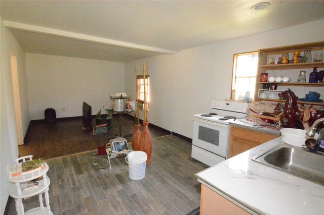 1120 Cherry Creek Drive, Shepherd, TX 77371