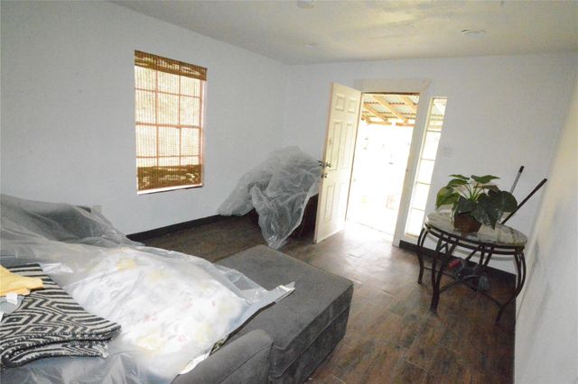 1120 Cherry Creek Drive, Shepherd, TX 77371