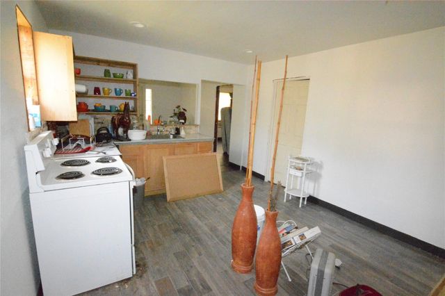 1120 Cherry Creek Drive, Shepherd, TX 77371