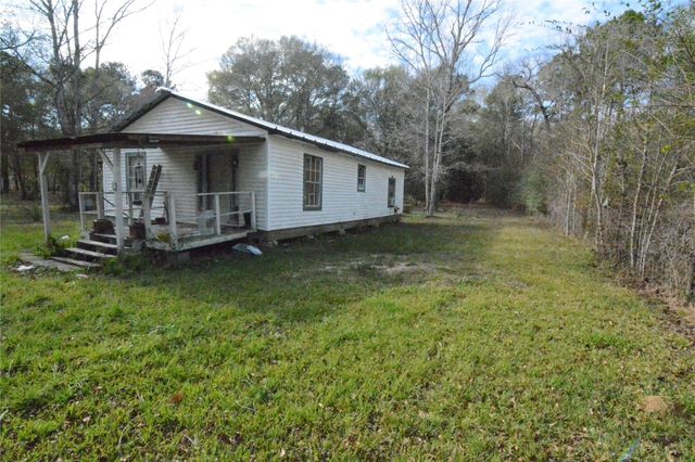 1120 Cherry Creek Drive, Shepherd, TX 77371