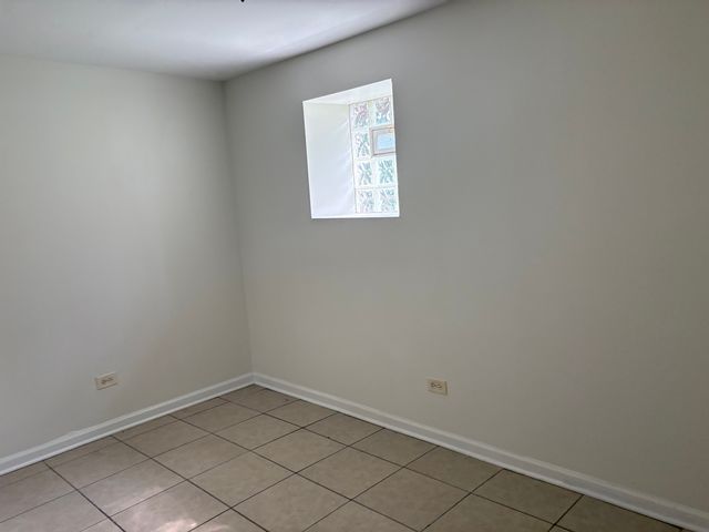 2822 W Flournoy Street GARDEN, Chicago, IL 60612
