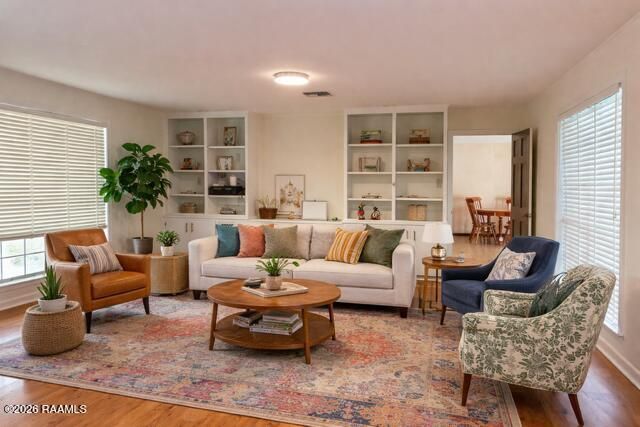 212 Saxon Drive, Lafayette, LA 70508