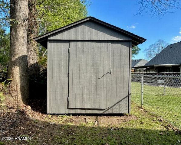 212 Saxon Drive, Lafayette, LA 70508