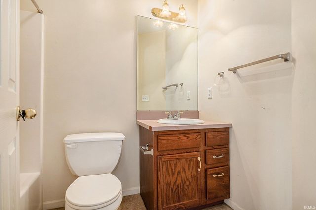 50725 Dutton Drive, Elkhart, IN 46514