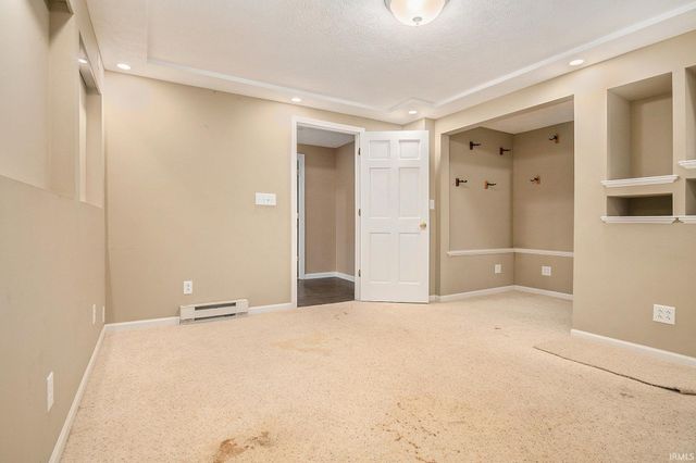 50725 Dutton Drive, Elkhart, IN 46514