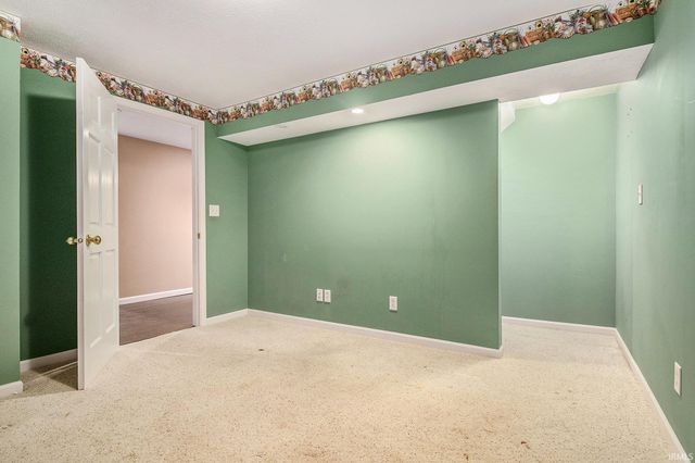 50725 Dutton Drive, Elkhart, IN 46514