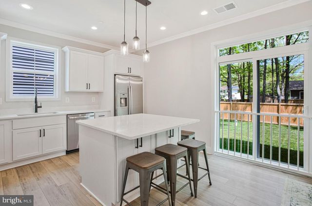 1316 JUNIPER ST, Shady Side, MD 20764