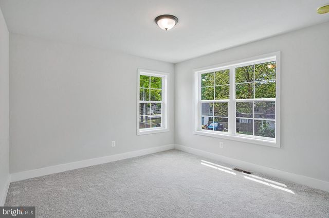 1316 JUNIPER ST, Shady Side, MD 20764