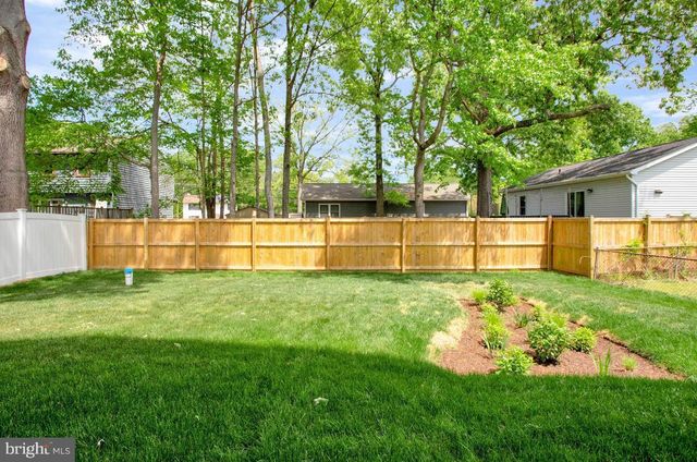 1316 JUNIPER ST, Shady Side, MD 20764