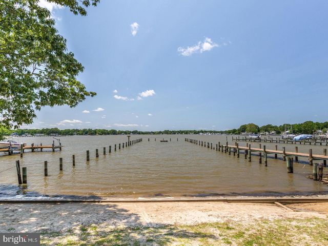 1316 JUNIPER ST, Shady Side, MD 20764