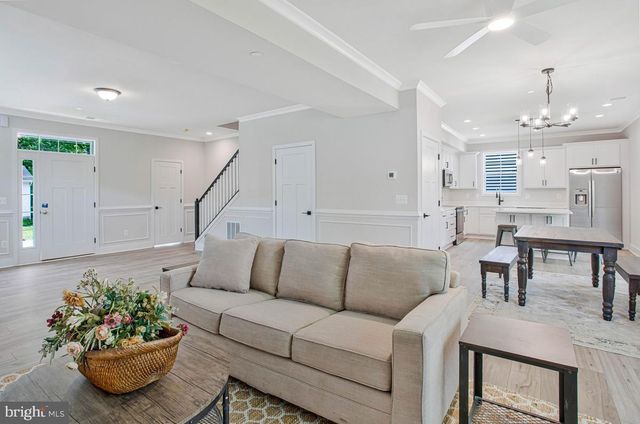 1316 JUNIPER ST, Shady Side, MD 20764
