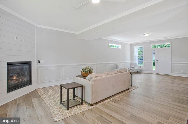 1316 JUNIPER ST, Shady Side, MD 20764