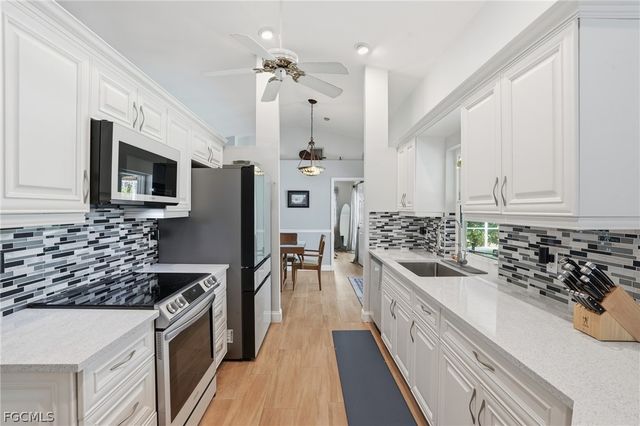 1225 SW 34th TER, Cape Coral, FL 33914