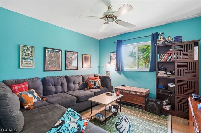 1225 SW 34th TER, Cape Coral, FL 33914