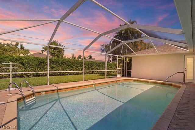 1225 SW 34th TER, Cape Coral, FL 33914