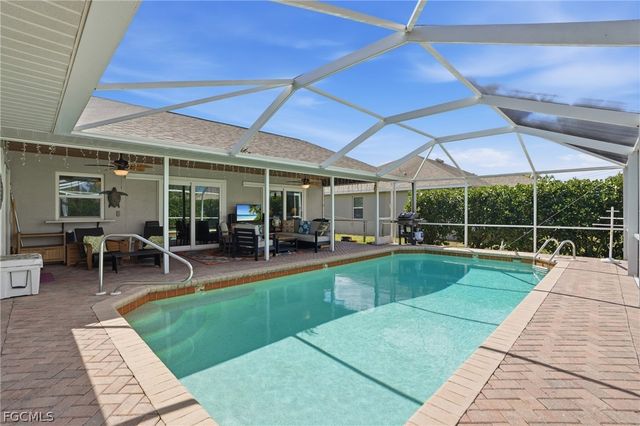 1225 SW 34th TER, Cape Coral, FL 33914