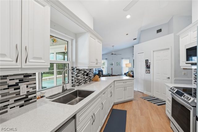 1225 SW 34th TER, Cape Coral, FL 33914