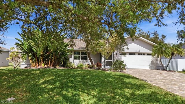 1225 SW 34th TER, Cape Coral, FL 33914