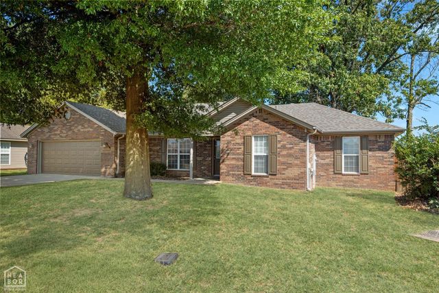 2656 Clayburne Drive, Jonesboro, AR 72405
