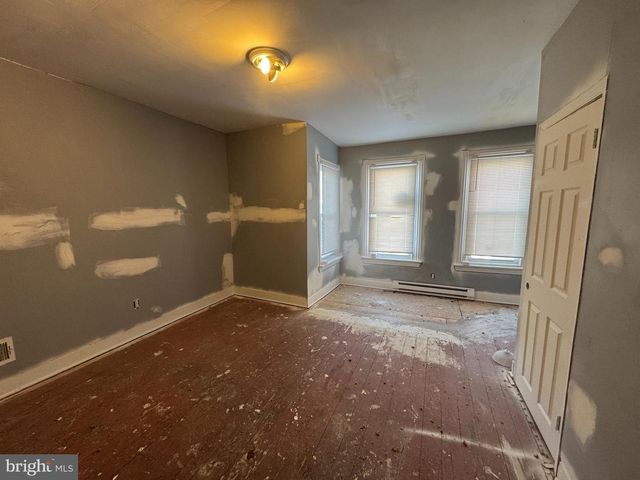 616 W 6TH ST, Chester, PA 19013