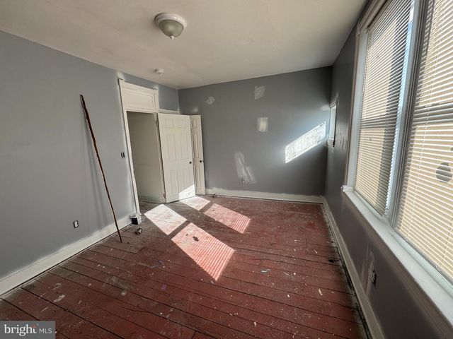 616 W 6TH ST, Chester, PA 19013