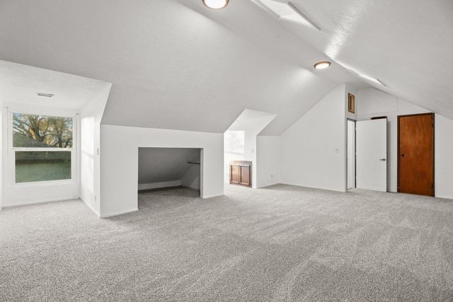 2795 Carolee Court, Redding, CA 96002