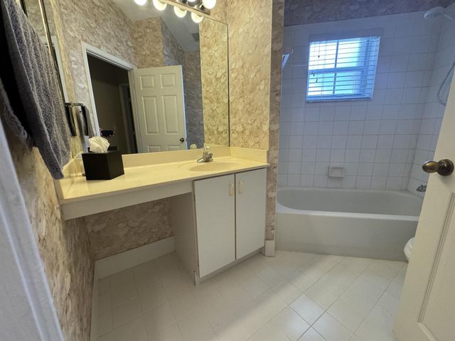 1665 Wood Fern Drive, Boynton Beach, FL 33436