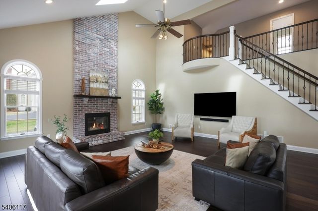 26 Davenport Way, Hillsborough Twp., NJ 08844