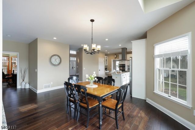 26 Davenport Way, Hillsborough Twp., NJ 08844