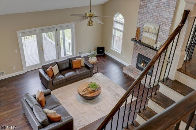 26 Davenport Way, Hillsborough Twp., NJ 08844