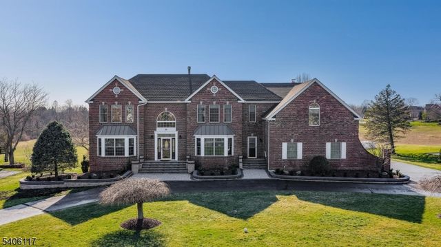 26 Davenport Way, Hillsborough Twp., NJ 08844